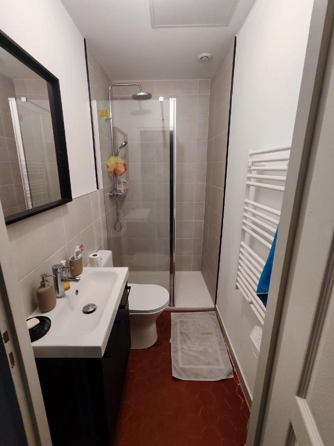 Bright And Modern 3-Bedroom Apartment, 90M2 With Air Condition, In Beziers Exterior photo